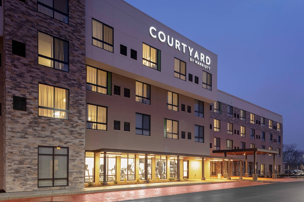 courtyard by marriott cincinnati mason