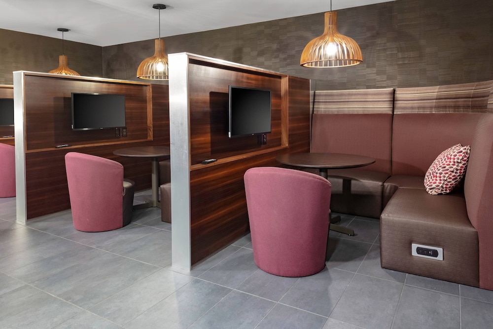 courtyard by marriott cincinnati mason