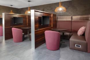 courtyard by marriott cincinnati mason