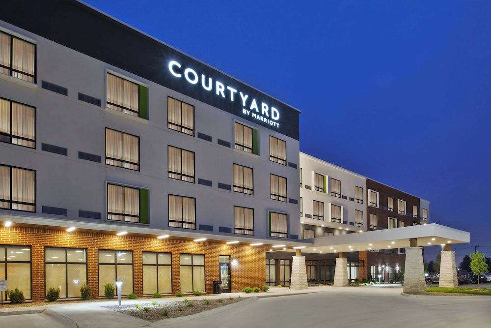 courtyard by marriott st joseph benton harbor