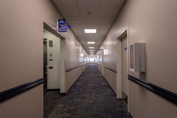 coratel inn and suites by jasper inver grove heights