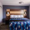 coratel inn and suites by jasper inver grove heights