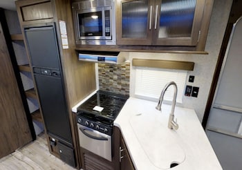 grand canyon rv glamping