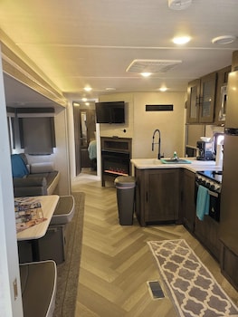 grand canyon rv glamping