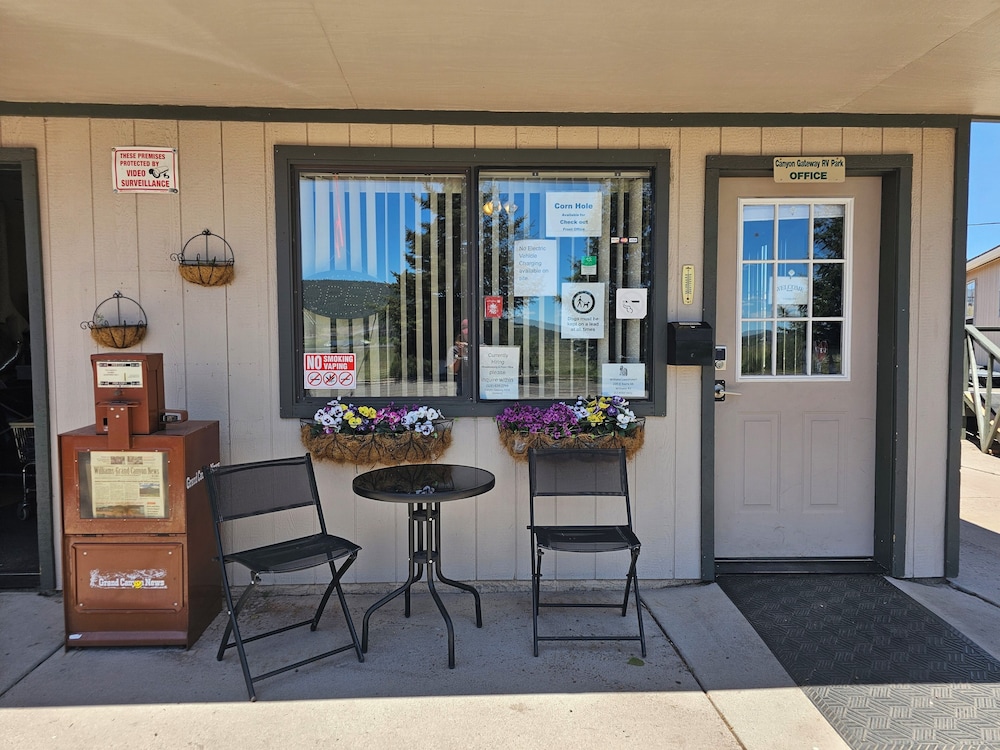 grand canyon rv glamping