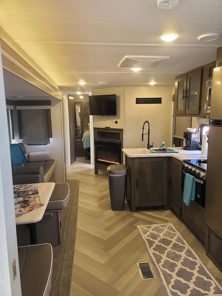 grand canyon rv glamping