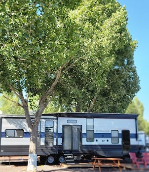 grand canyon rv glamping