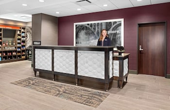 Hampton Inn & Suites Spokane Downtown-South,Spokane Valley>>Spokane,3 star
