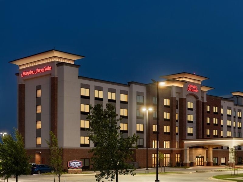 Hampton Inn & Suites Norman Conference Center Area,Norman>>Cleveland,3 star