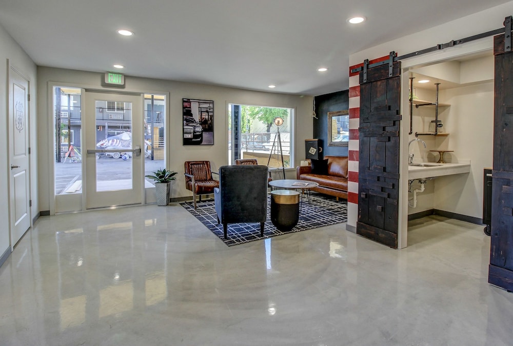 americana modern hotel