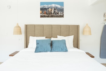 the belmont shore inn