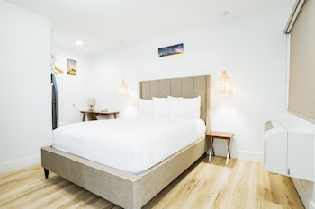 the belmont shore inn