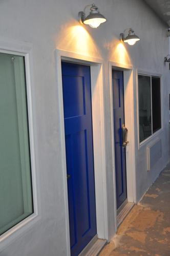 the belmont shore inn