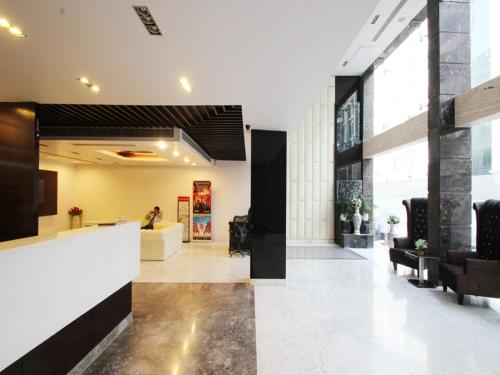 hotel elegance new delhi railway