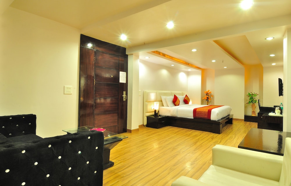 hotel elegance new delhi railway