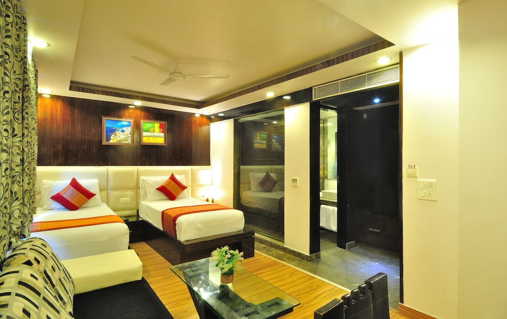 hotel elegance new delhi railway
