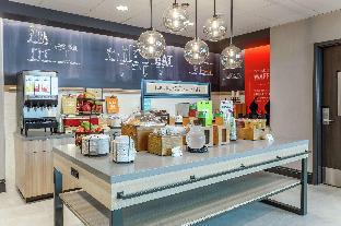 hampton inn oakland downtown city center