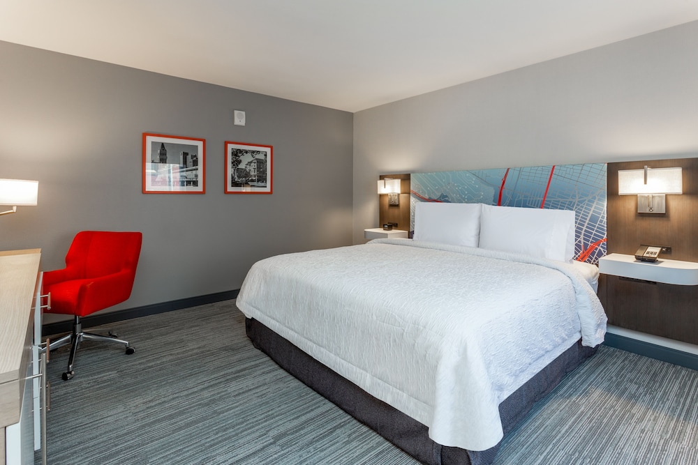 hampton inn oakland downtown city center
