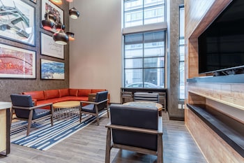 hampton inn oakland downtown city center
