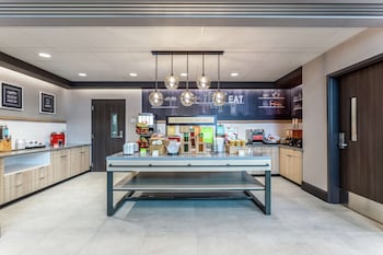 hampton inn oakland downtown city center