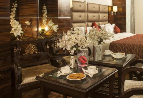 hotel delhi 55