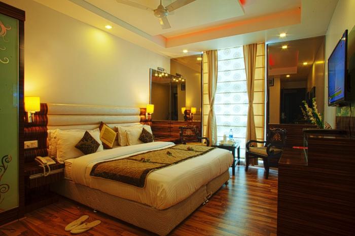 hotel delhi 55