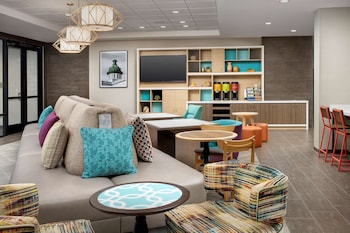 Home2 Suites By Hilton Columbia Southeast Fort Jackson,Columbia Metropolitan Airport>>Columbia,3 star