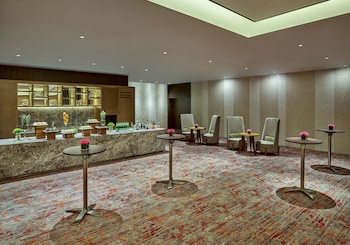 hyatt regency shenzhen yantian