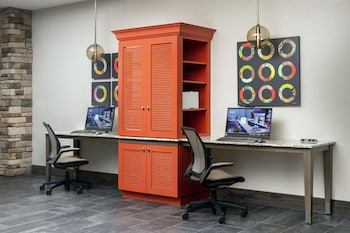 home2 suites by hilton asheville biltmore village