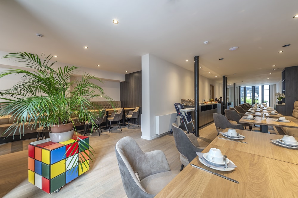 hotel monarc