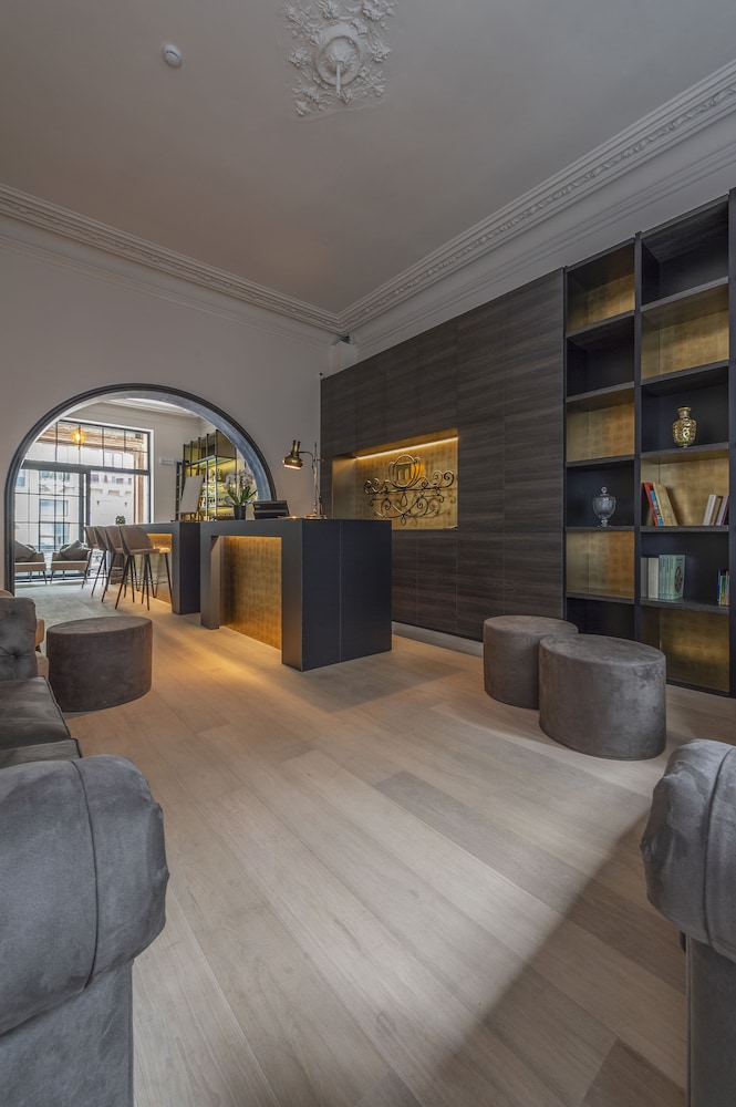 hotel monarc