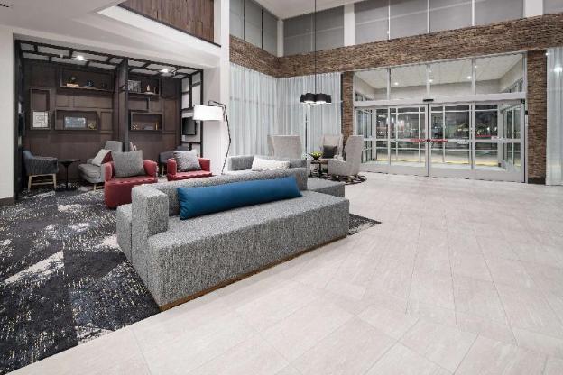 hyatt place bakersfield
