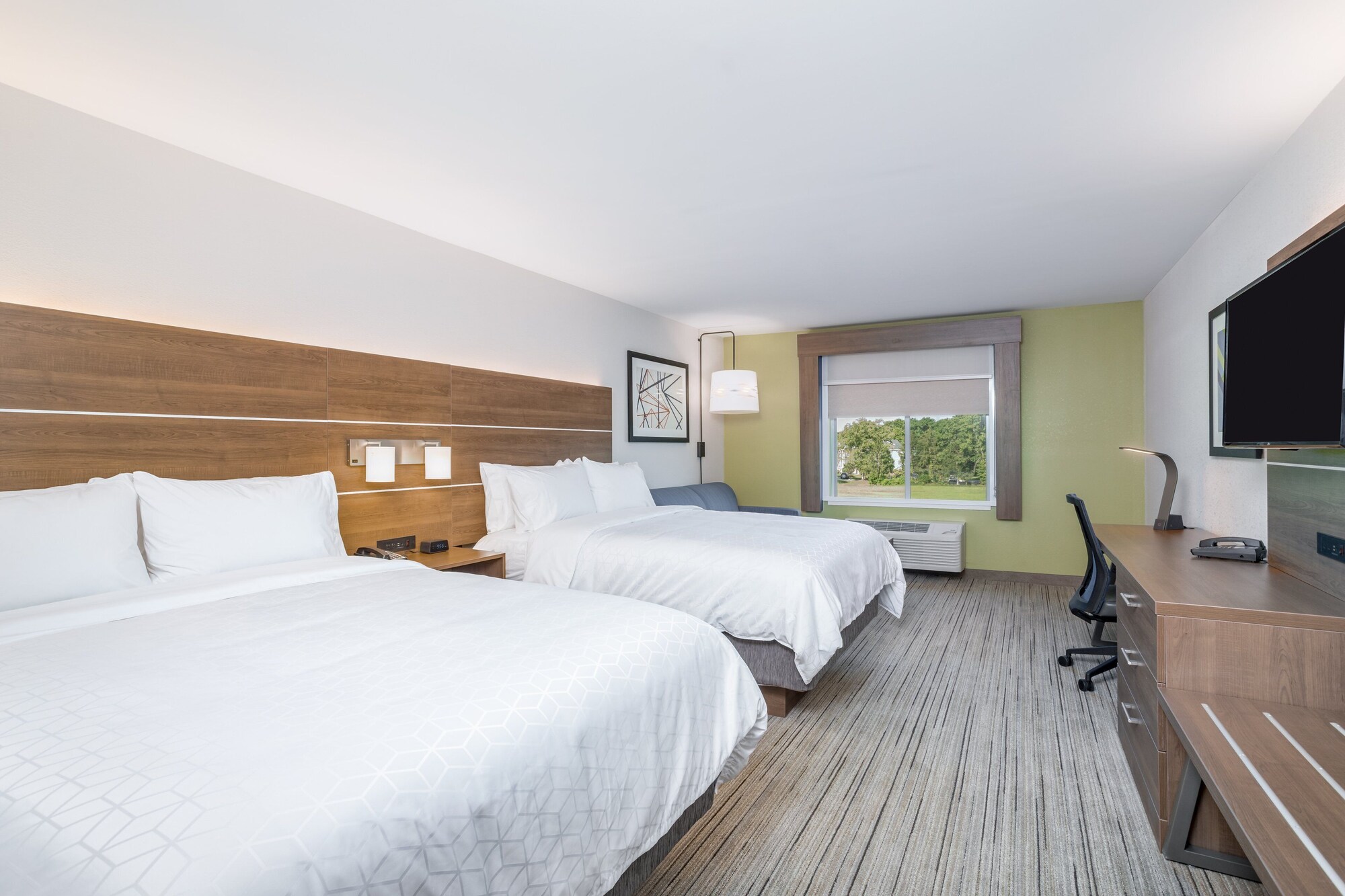 holiday inn express and suites elkhart north an ihg hotel