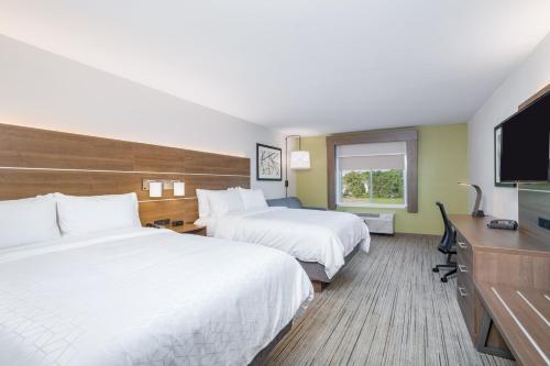 holiday inn express and suites elkhart north an ihg hotel