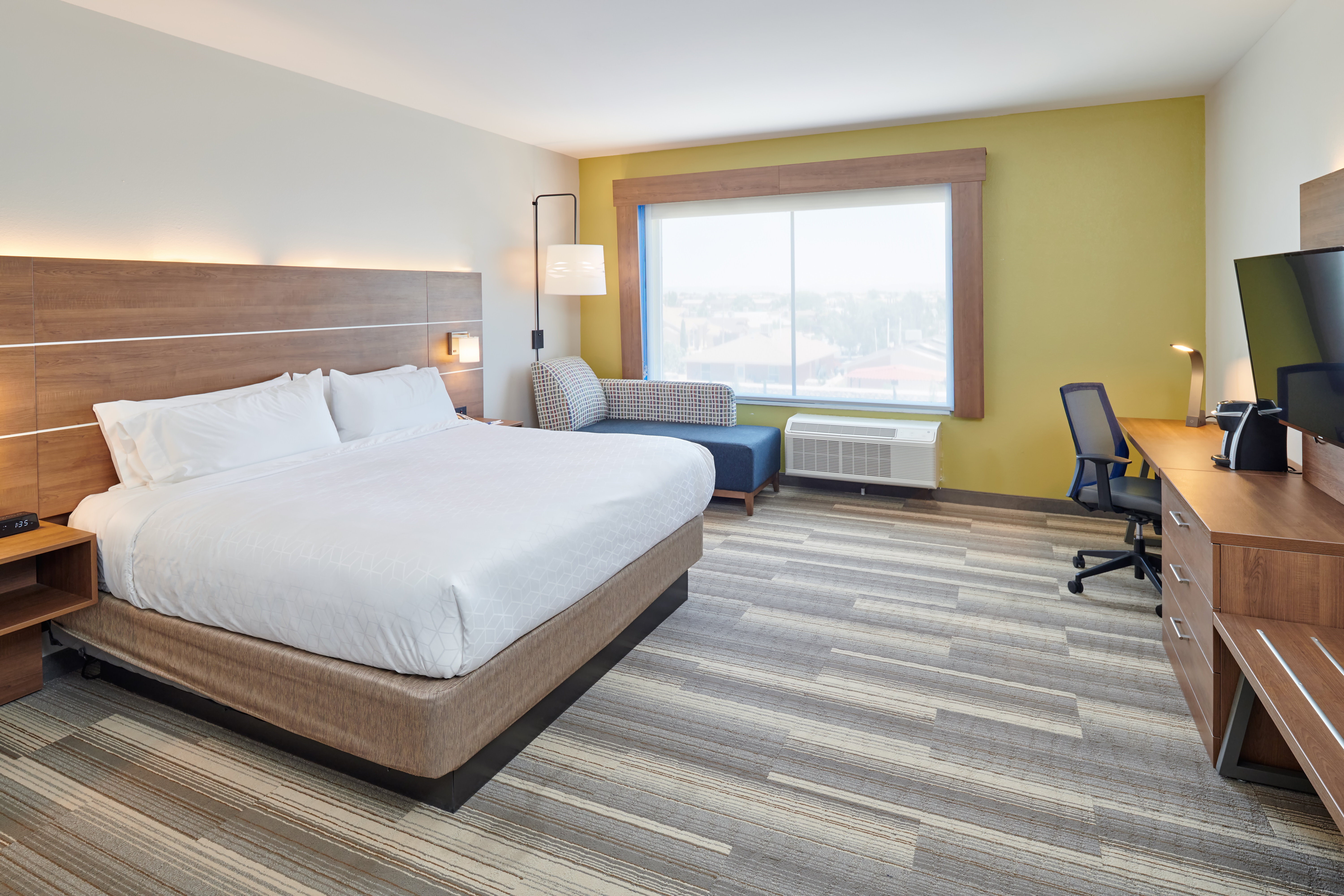 holiday inn express el paso sunland park area