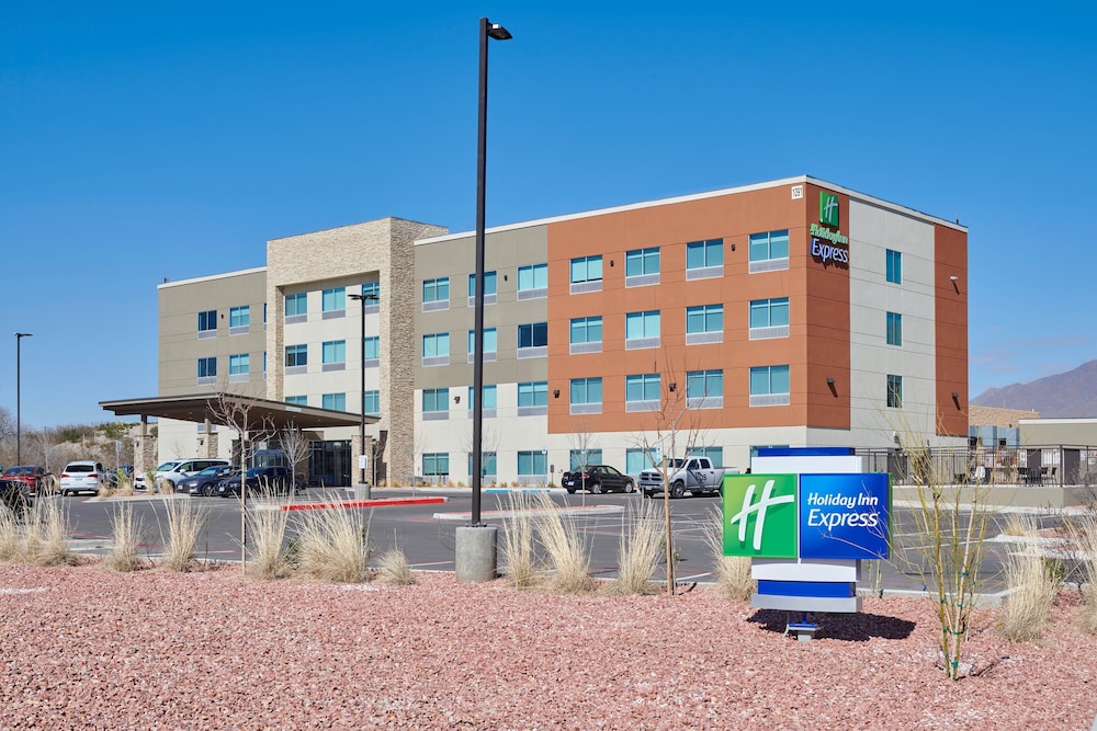 holiday inn express el paso sunland park area