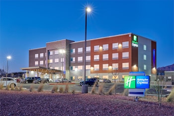 holiday inn express el paso sunland park area