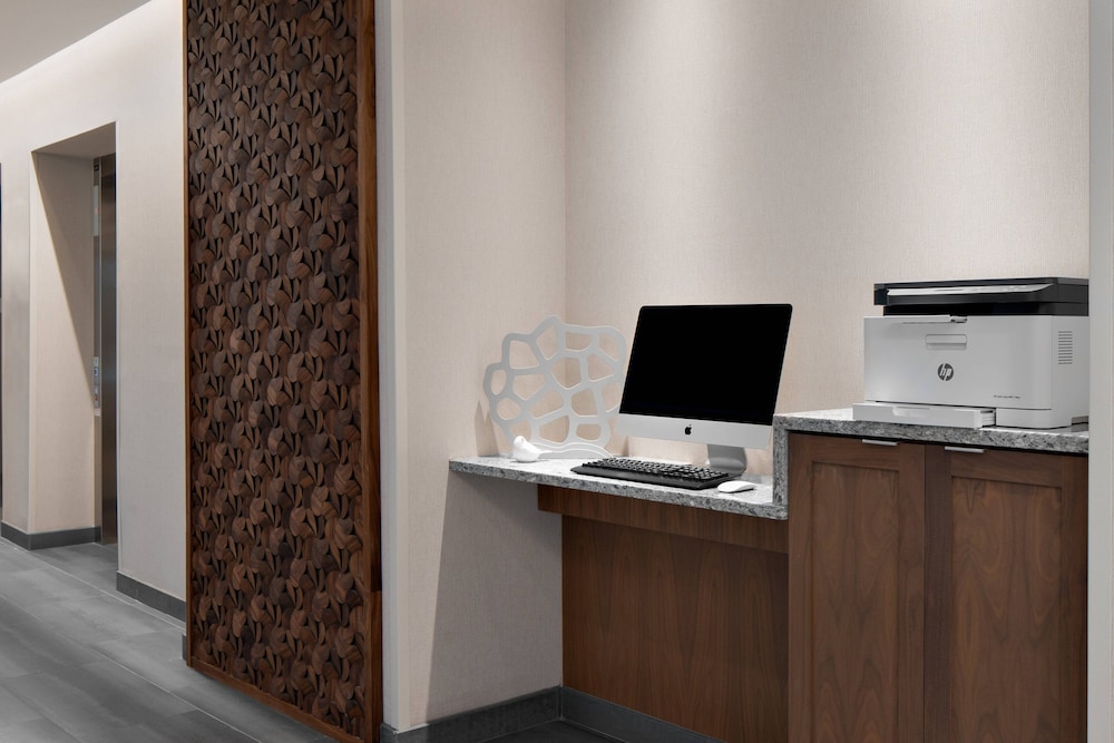 fairfield inn and suites by marriott lake geneva