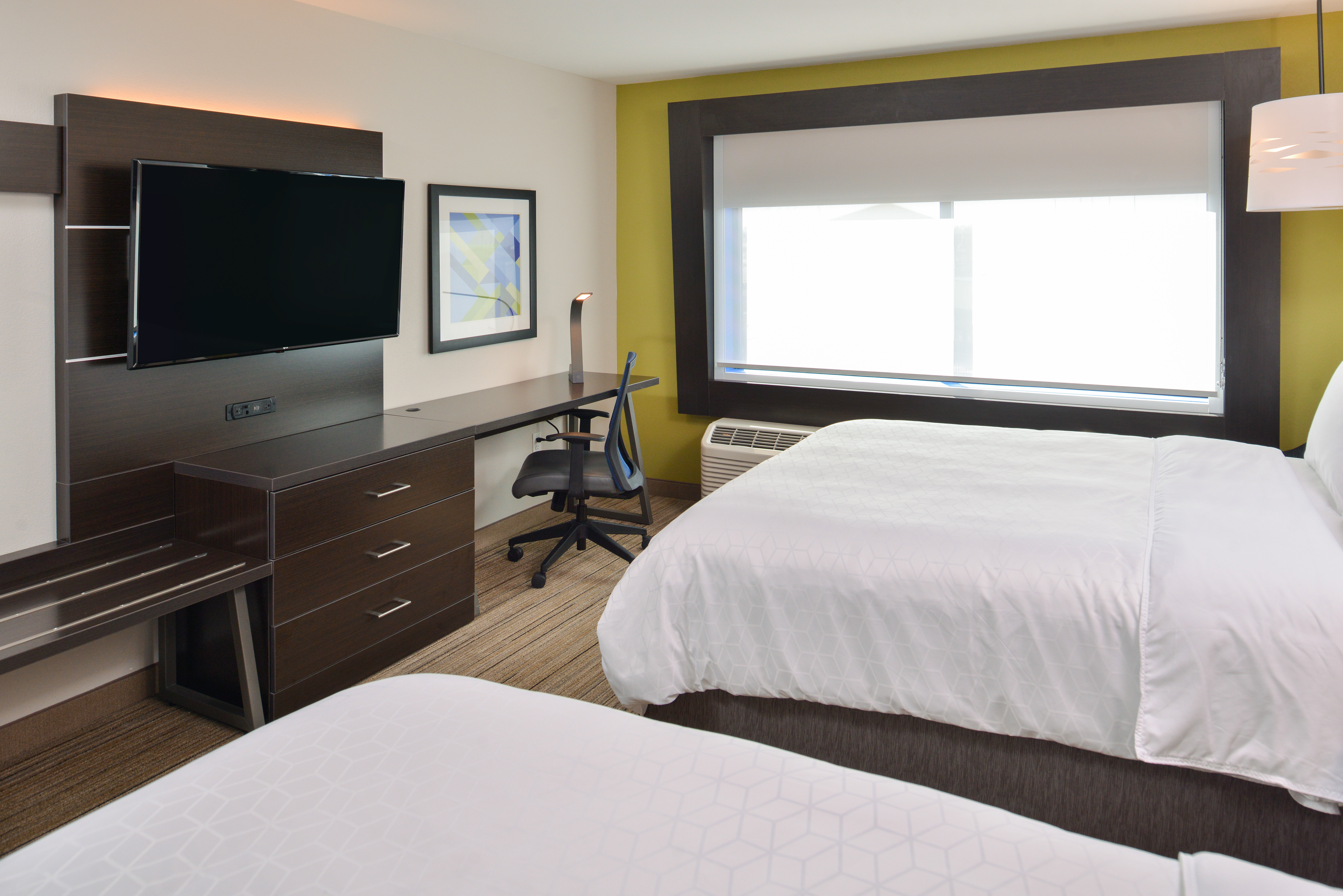 holiday inn express and suites olathe west an ihg hotel