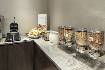 fairfield inn and suites by marriott boston logan airport chelsea