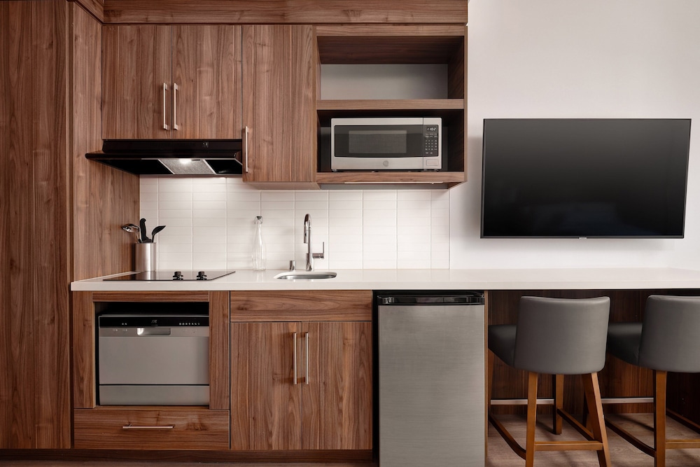 element anaheim resort convention center