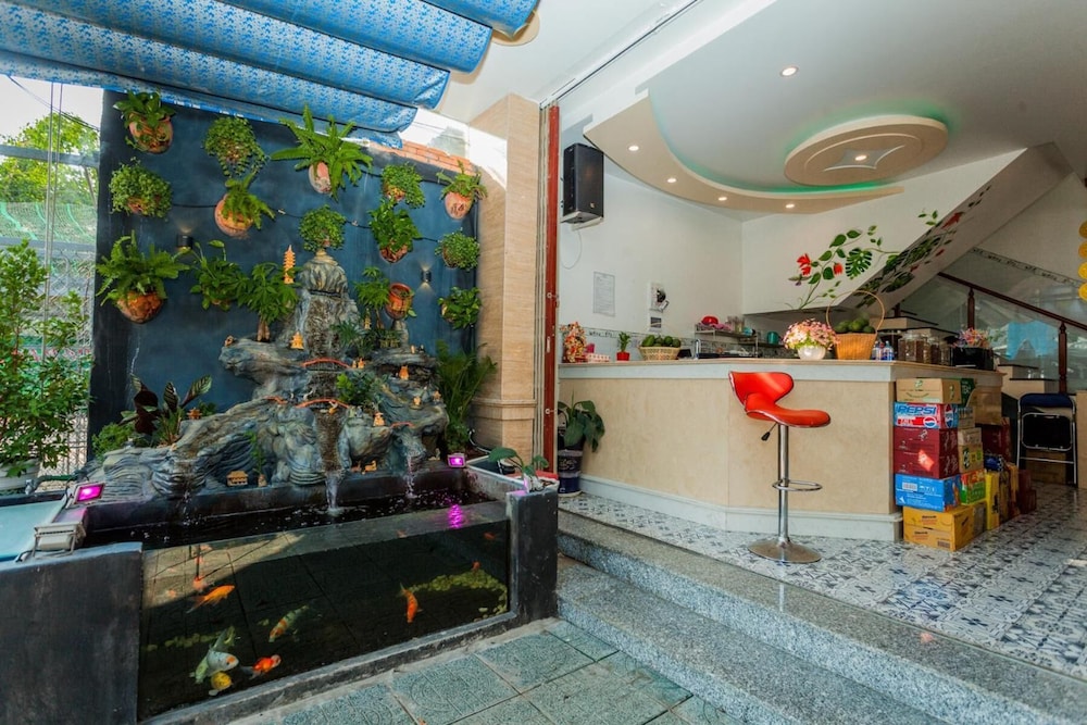 hotel van xuan 79