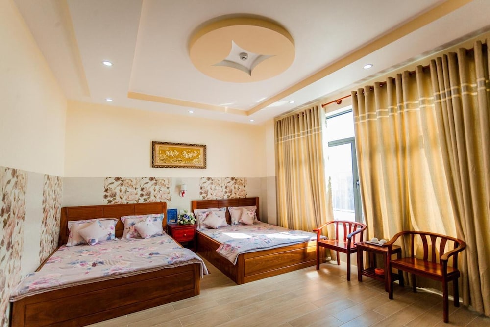 hotel van xuan 79