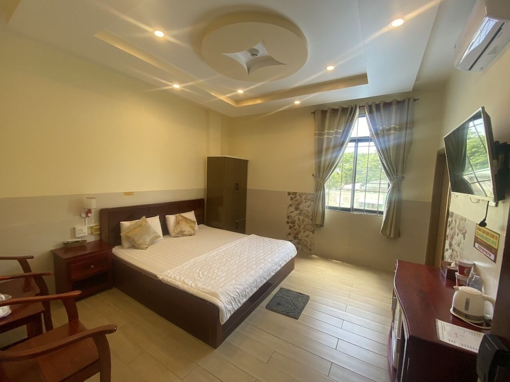 hotel van xuan 79