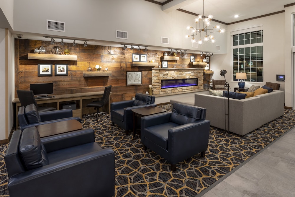 grandstay hotel and suites rock valley