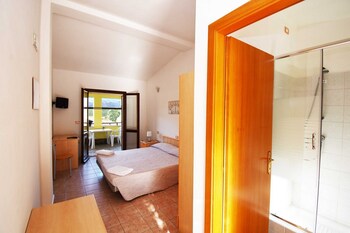 la corte degli ulivi hotel ristorante