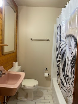 hillcrest motel
