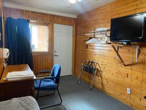 hillcrest motel