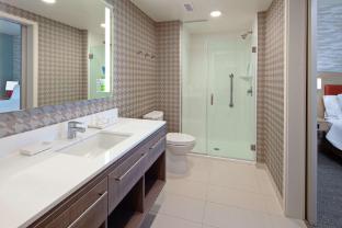 home2 suites by hilton alameda oakland airport