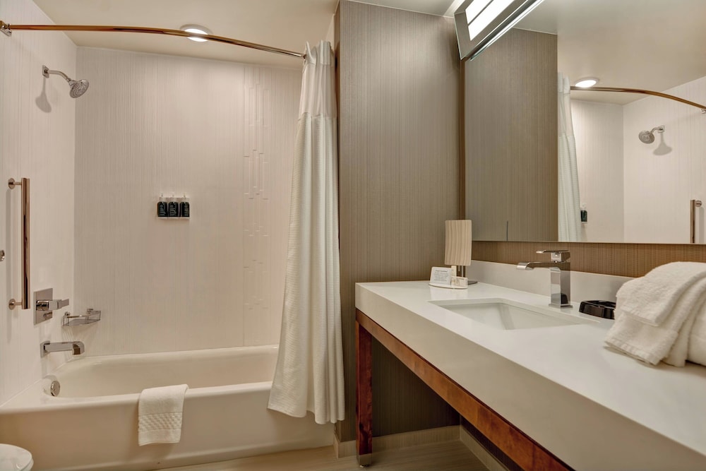 courtyard by marriott bentonville rogers promenade